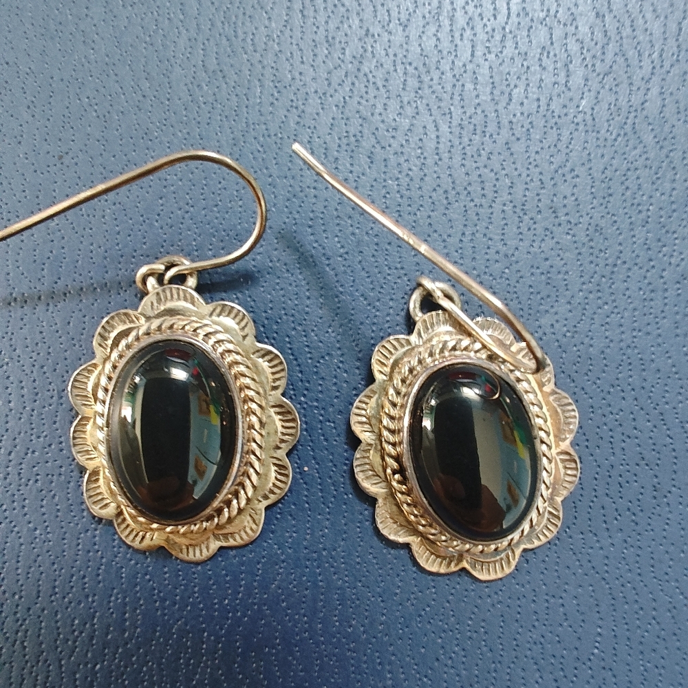 Silver Onyx Earrings